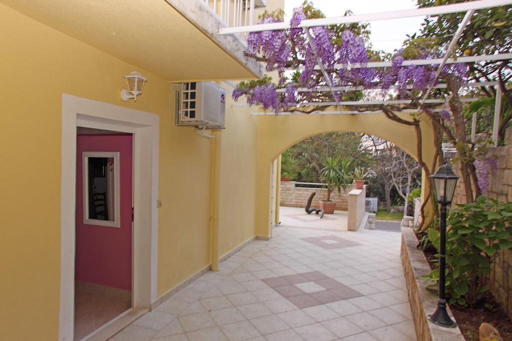 Villa Marinesa هفار الغرفة الصورة