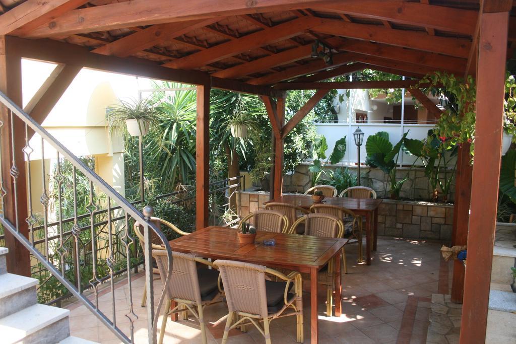 Villa Marinesa هفار المظهر الخارجي الصورة