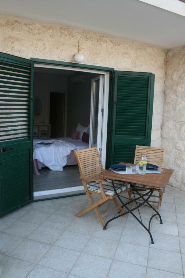 Villa Marinesa هفار المظهر الخارجي الصورة
